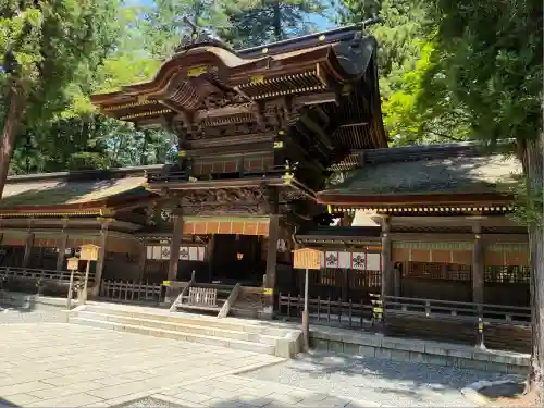 諏訪大社下社春宮(長野県)