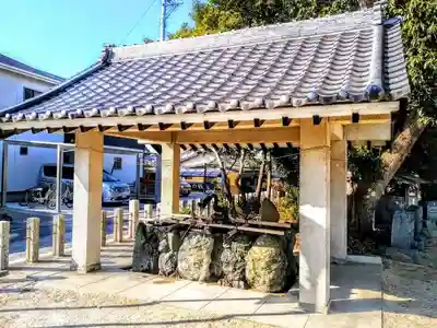 熱田神社の手水舎