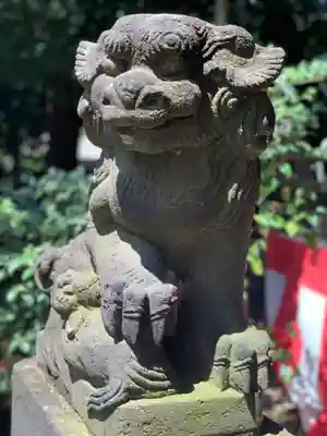 太子堂八幡神社の狛犬