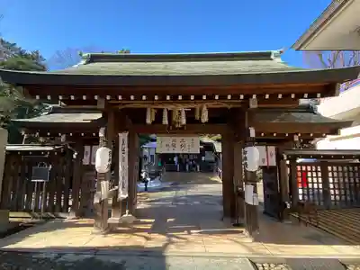 小岩神社の山門・神門