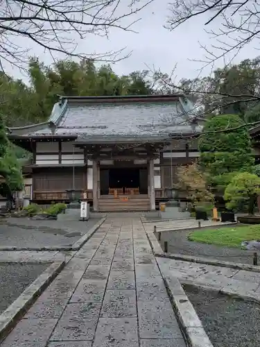 報国寺の本殿・本堂