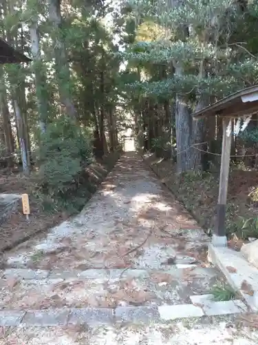 二俣神社の庭園