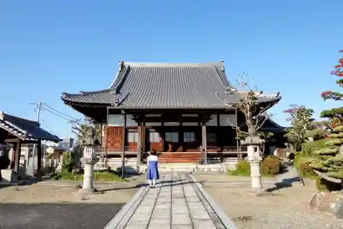 西岸寺の本殿