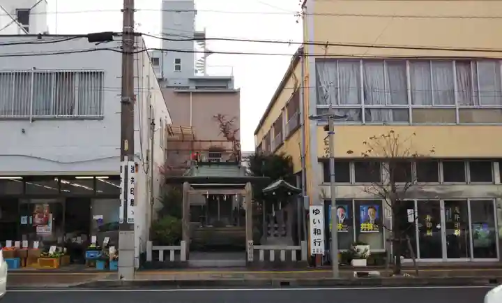 駅前神社の周辺