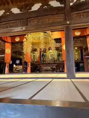 総持寺祖院の{uncategorized: "未分類", other: "その他", undefined: "問題あり", building: "その他建物", grave: "お墓", sacred_gate: "鳥居", guardian: "狛犬", statue: "像", buddha: "仏像", history: "歴史", nature: "自然", garden: "庭園", animal: "動物", pagoda: "塔", temizu: "手水舎", mountain_gate: "山門・神門", sanctuary: "本殿・本堂", subordinate: "末社・摂社", art: "芸術", scenery: "景色", jizo: "地蔵", ema: "絵馬", goshuin: "御朱印", omikuji: "おみくじ", items: "授与品その他", amulet: "お守り", goshuincho: "御朱印帳", eats: "食事", festival: "お祭り", votive_dance: "神楽", shichigosan: "七五三参", wedding: "結婚式", experience: "体験その他", initially: "初詣", around: "周辺", anti_infection: "感染症対策"}