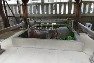 柳原蛭子神社(柳原えびす神社)の手水舎