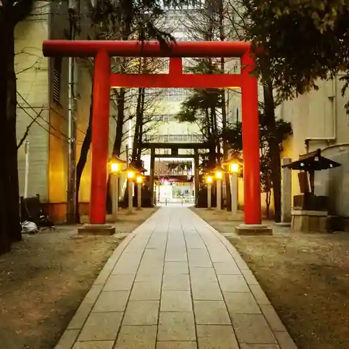 花園神社の鳥居