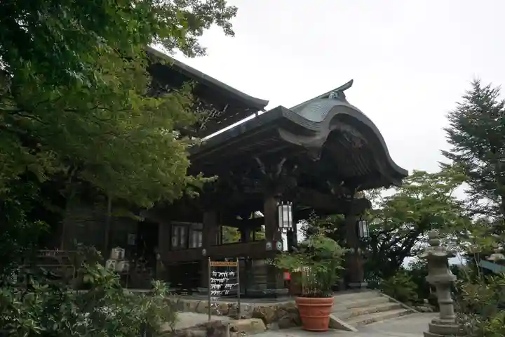 大聖院の本殿・本堂