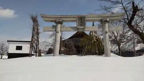 十所社の鳥居