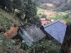 毛津神社の建物その他