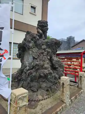 鶴見神社の狛犬