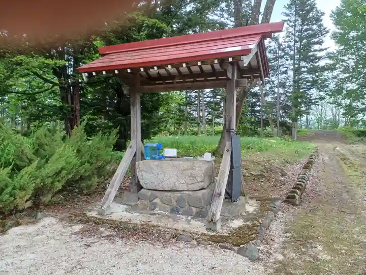 人舞神社の手水舎