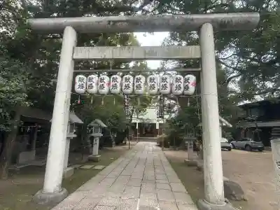 三篠神社の{uncategorized: "未分類", other: "その他", undefined: "問題あり", building: "その他建物", grave: "お墓", sacred_gate: "鳥居", guardian: "狛犬", statue: "像", buddha: "仏像", history: "歴史", nature: "自然", garden: "庭園", animal: "動物", pagoda: "塔", temizu: "手水舎", mountain_gate: "山門・神門", sanctuary: "本殿・本堂", subordinate: "末社・摂社", art: "芸術", scenery: "景色", jizo: "地蔵", ema: "絵馬", goshuin: "御朱印", omikuji: "おみくじ", items: "授与品その他", amulet: "お守り", goshuincho: "御朱印帳", eats: "食事", festival: "お祭り", votive_dance: "神楽", shichigosan: "七五三参", wedding: "結婚式", experience: "体験その他", initially: "初詣", around: "周辺", anti_infection: "感染症対策"}