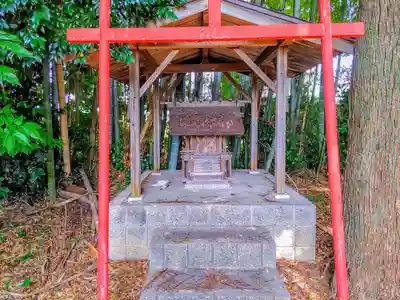 稲荷社(井堀)の末社・摂社