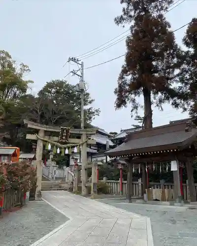 艮神社の鳥居