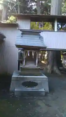 素鵞神社の末社・摂社