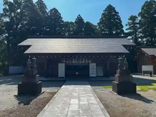 大洲神社の{uncategorized: "未分類", other: "その他", undefined: "問題あり", building: "その他建物", grave: "お墓", sacred_gate: "鳥居", guardian: "狛犬", statue: "像", buddha: "仏像", history: "歴史", nature: "自然", garden: "庭園", animal: "動物", pagoda: "塔", temizu: "手水舎", mountain_gate: "山門・神門", sanctuary: "本殿・本堂", subordinate: "末社・摂社", art: "芸術", scenery: "景色", jizo: "地蔵", ema: "絵馬", goshuin: "御朱印", omikuji: "おみくじ", items: "授与品その他", amulet: "お守り", goshuincho: "御朱印帳", eats: "食事", festival: "お祭り", votive_dance: "神楽", shichigosan: "七五三参", wedding: "結婚式", experience: "体験その他", initially: "初詣", around: "周辺", anti_infection: "感染症対策"}