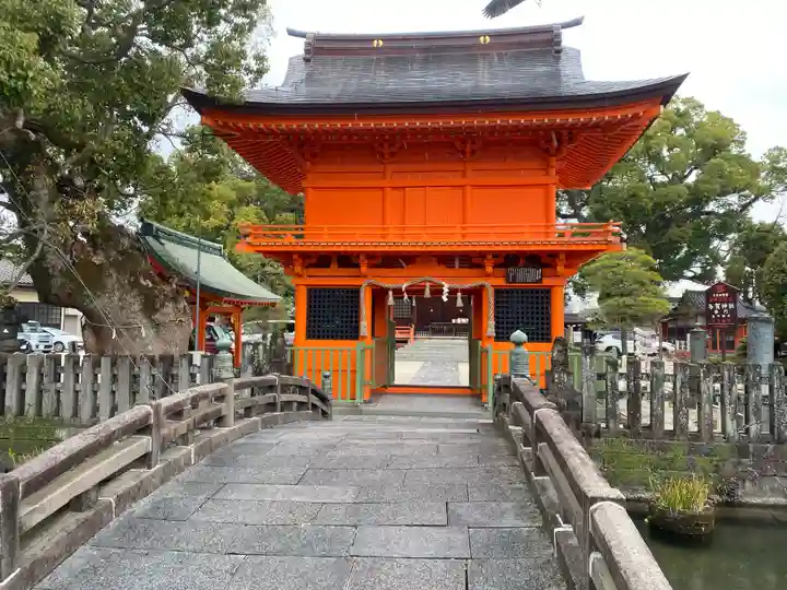與賀神社の山門・神門