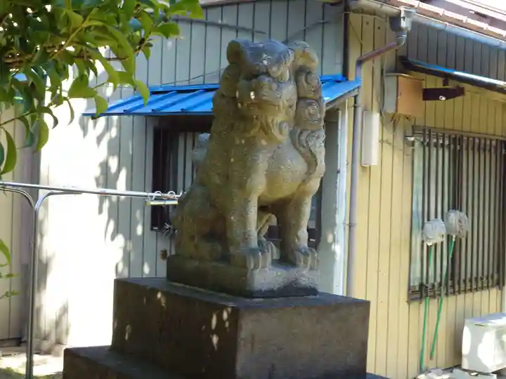 香取神社(旭町香取神社・大鳥神社)の狛犬
