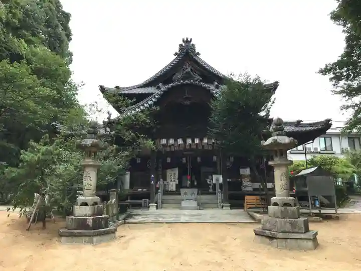 仙遊寺の本殿・本堂