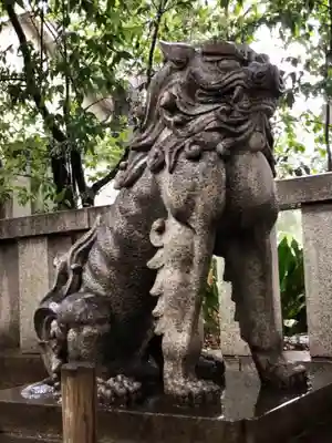 渋谷氷川神社の狛犬