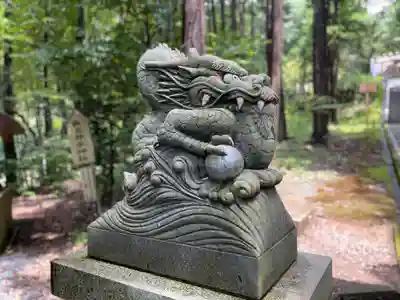 眞名井神社(籠神社奥宮)の狛犬