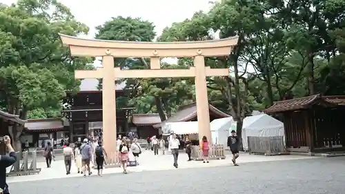 明治神宮の鳥居