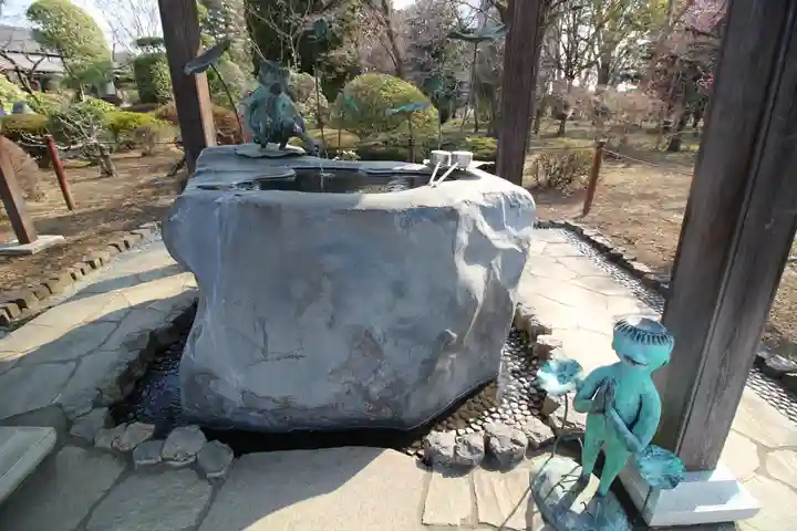 廣渡寺の手水舎