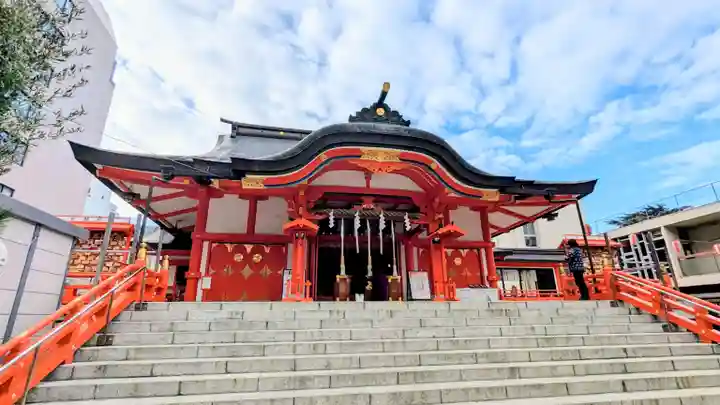 花園神社の本殿・本堂