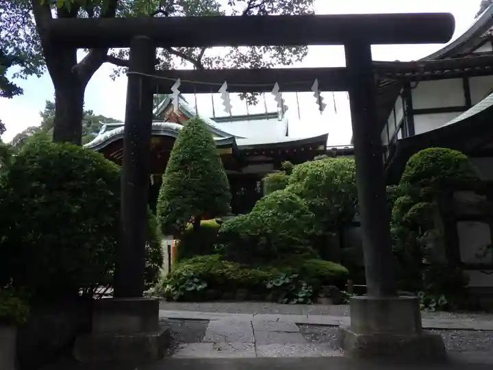 東大島神社の鳥居