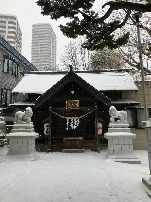 水天宮の本殿