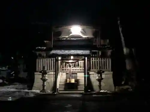 三社神社の本殿