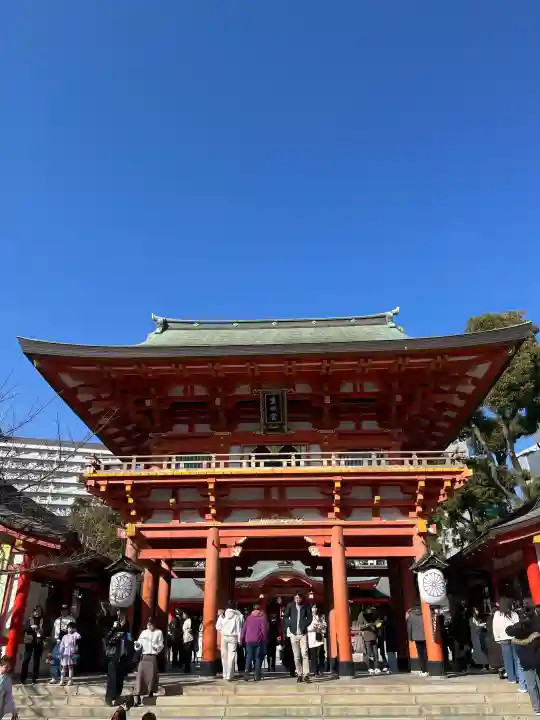 生田神社の{uncategorized: "未分類", other: "その他", undefined: "問題あり", building: "その他建物", grave: "お墓", sacred_gate: "鳥居", guardian: "狛犬", statue: "像", buddha: "仏像", history: "歴史", nature: "自然", garden: "庭園", animal: "動物", pagoda: "塔", temizu: "手水舎", mountain_gate: "山門・神門", sanctuary: "本殿・本堂", subordinate: "末社・摂社", art: "芸術", scenery: "景色", jizo: "地蔵", ema: "絵馬", goshuin: "御朱印", omikuji: "おみくじ", items: "授与品その他", amulet: "お守り", goshuincho: "御朱印帳", eats: "食事", festival: "お祭り", votive_dance: "神楽", shichigosan: "七五三参", wedding: "結婚式", experience: "体験その他", initially: "初詣", around: "周辺", anti_infection: "感染症対策"}