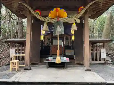 八大龍王水神の本殿・本堂