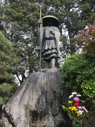 川崎大師（平間寺）の像