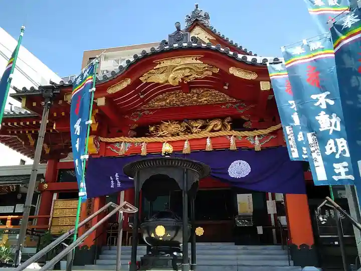 成田山 萬福院の本殿・本堂