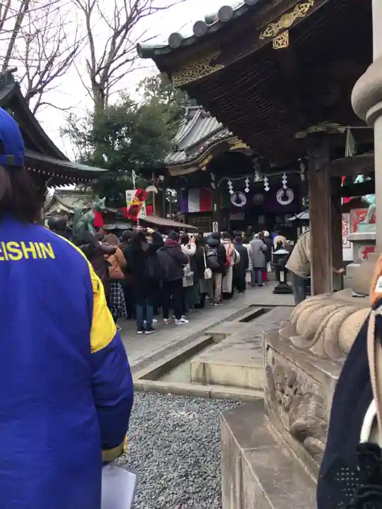 豊川稲荷東京別院の周辺