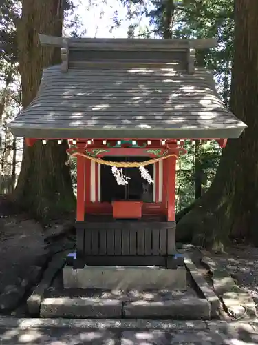 霧島東神社の末社