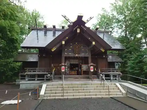 旭川神社の本殿・本堂