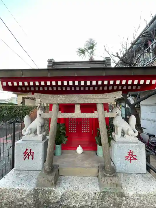 笠間稲荷大明神の{uncategorized: "未分類", other: "その他", undefined: "問題あり", building: "その他建物", grave: "お墓", sacred_gate: "鳥居", guardian: "狛犬", statue: "像", buddha: "仏像", history: "歴史", nature: "自然", garden: "庭園", animal: "動物", pagoda: "塔", temizu: "手水舎", mountain_gate: "山門・神門", sanctuary: "本殿・本堂", subordinate: "末社・摂社", art: "芸術", scenery: "景色", jizo: "地蔵", ema: "絵馬", goshuin: "御朱印", omikuji: "おみくじ", items: "授与品その他", amulet: "お守り", goshuincho: "御朱印帳", eats: "食事", festival: "お祭り", votive_dance: "神楽", shichigosan: "七五三参", wedding: "結婚式", experience: "体験その他", initially: "初詣", around: "周辺", anti_infection: "感染症対策"}