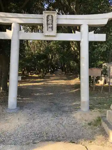 旦椋神社の鳥居