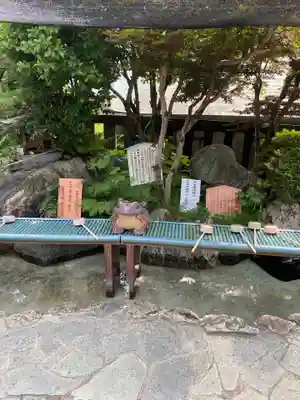 三光稲荷神社の末社・摂社