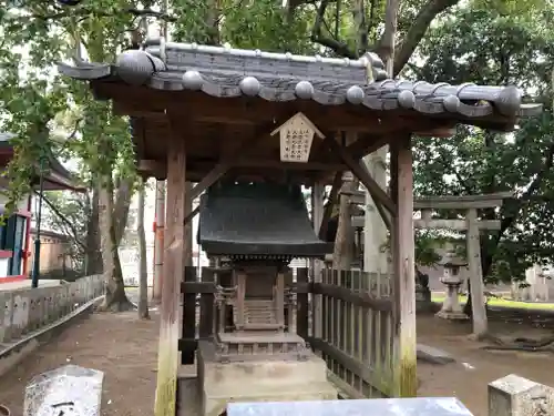 大依羅神社の末社