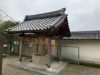 八幡社の手水舎