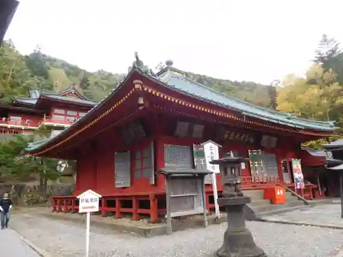 中禅寺の本殿