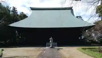 薬王院の本殿・本堂