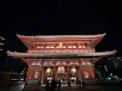 浅草寺の山門