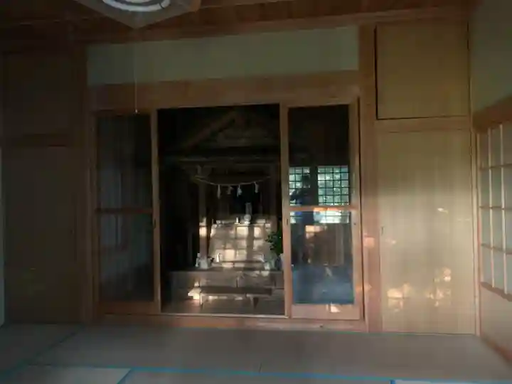 白山神社の本殿・本堂