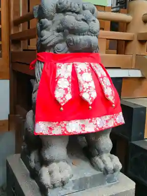 小網神社の{uncategorized: "未分類", other: "その他", undefined: "問題あり", building: "その他建物", grave: "お墓", sacred_gate: "鳥居", guardian: "狛犬", statue: "像", buddha: "仏像", history: "歴史", nature: "自然", garden: "庭園", animal: "動物", pagoda: "塔", temizu: "手水舎", mountain_gate: "山門・神門", sanctuary: "本殿・本堂", subordinate: "末社・摂社", art: "芸術", scenery: "景色", jizo: "地蔵", ema: "絵馬", goshuin: "御朱印", omikuji: "おみくじ", items: "授与品その他", amulet: "お守り", goshuincho: "御朱印帳", eats: "食事", festival: "お祭り", votive_dance: "神楽", shichigosan: "七五三参", wedding: "結婚式", experience: "体験その他", initially: "初詣", around: "周辺", anti_infection: "感染症対策"}