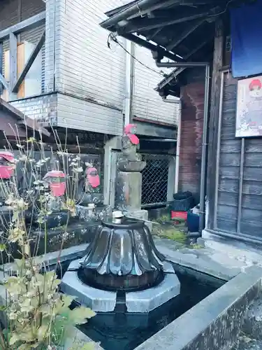 子育阿弥陀如来堂(神奈川県)